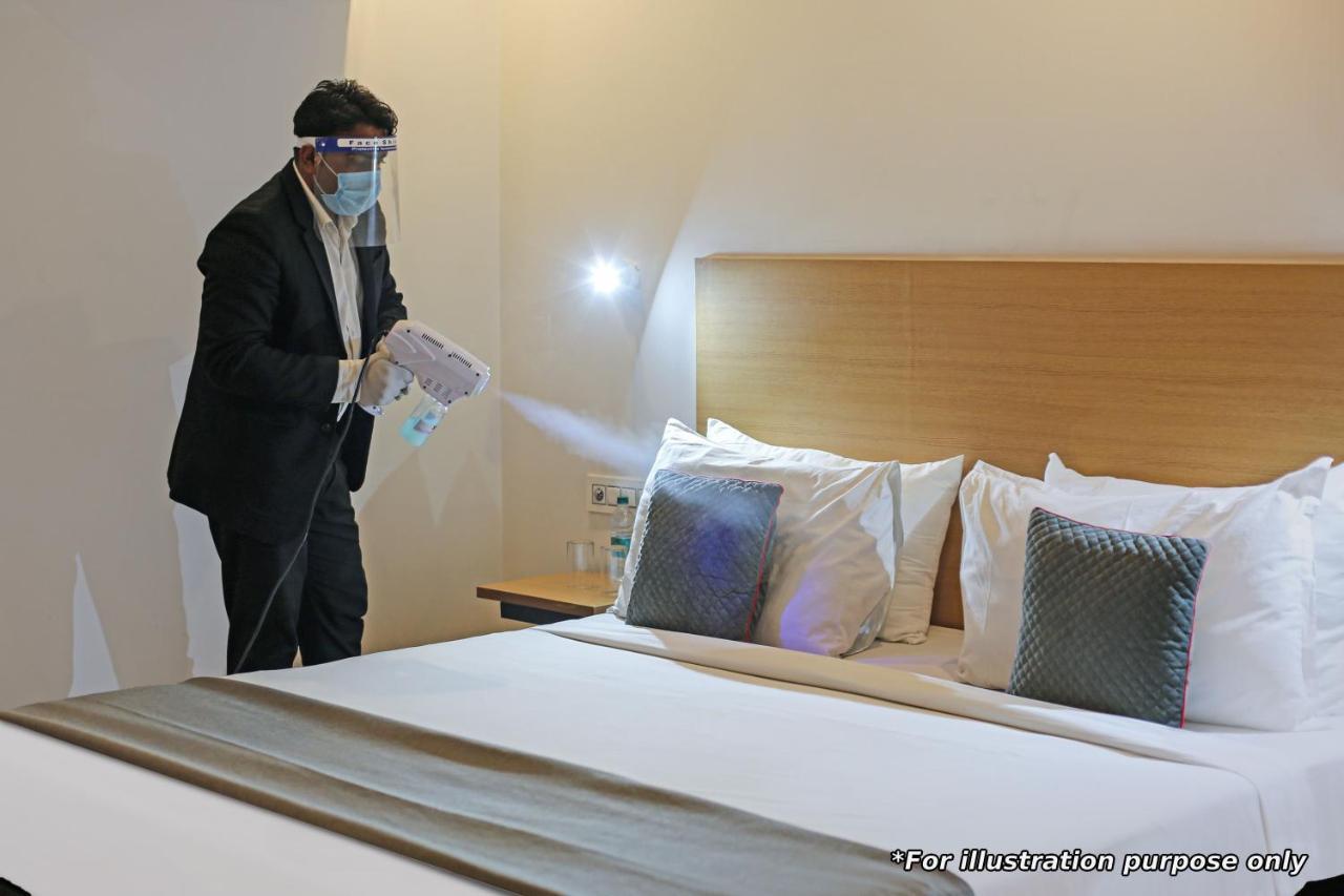 Townhouse Oak Hotel Dev Palace Delhi  Esterno foto
